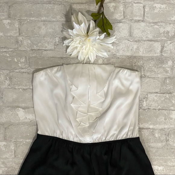 Express Strapless Ruffles Mini Dress **MINT CONDITION** - Picture 7 of 16